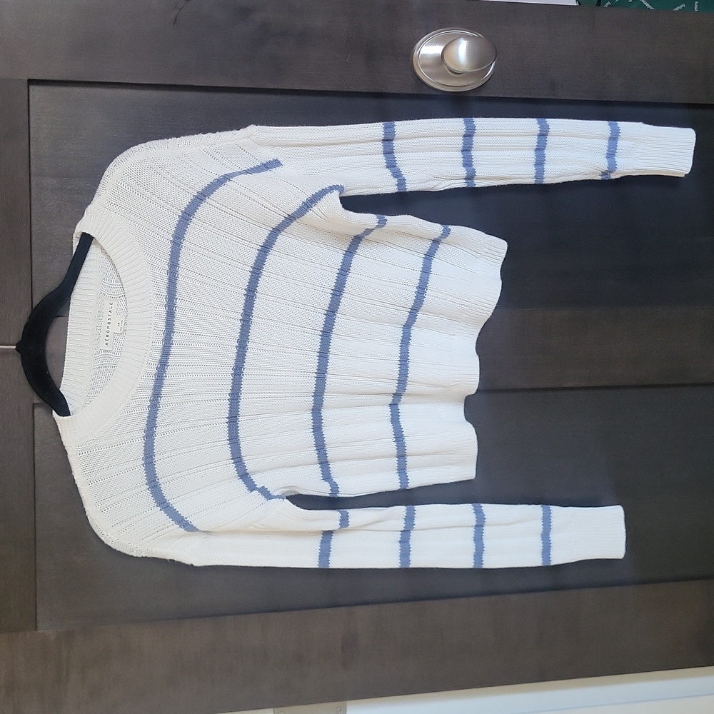 Brand: Aeropostale Size:XS